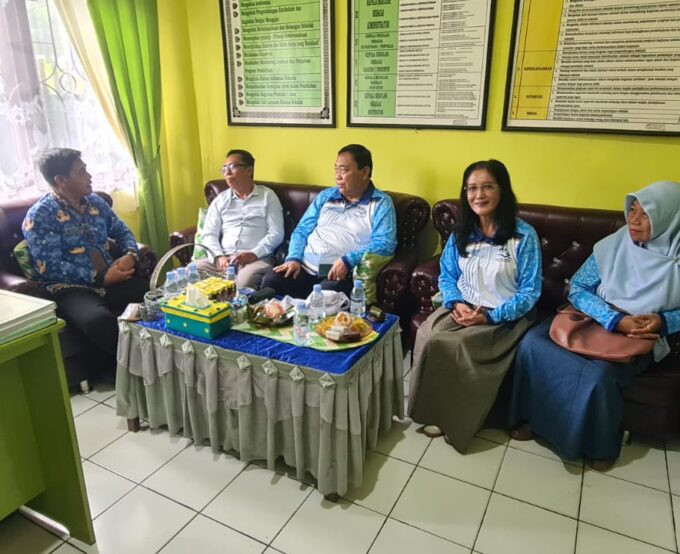 Dewan Pendidikan Kunjungi SDN 006 Tarakan
